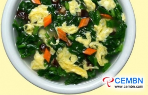 LATEST NEWS Simple diet: Shiitake mushroom soup with spinach and egg